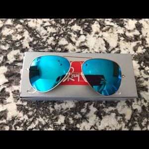 Ray-Ban RB3025 Aviator Blue Flash/Gold Frame 58mm